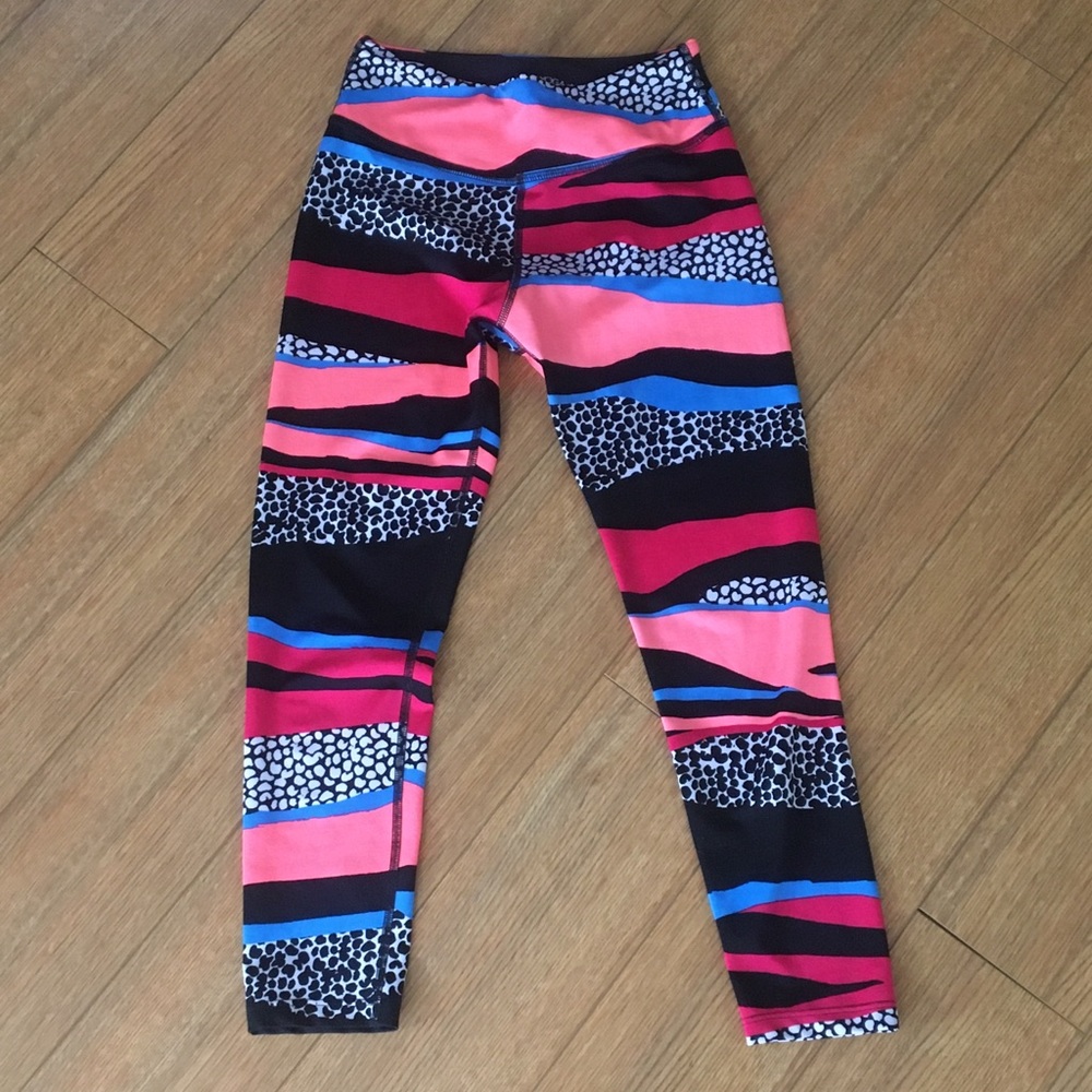 most comfortable beyond yoga leggings in fun print